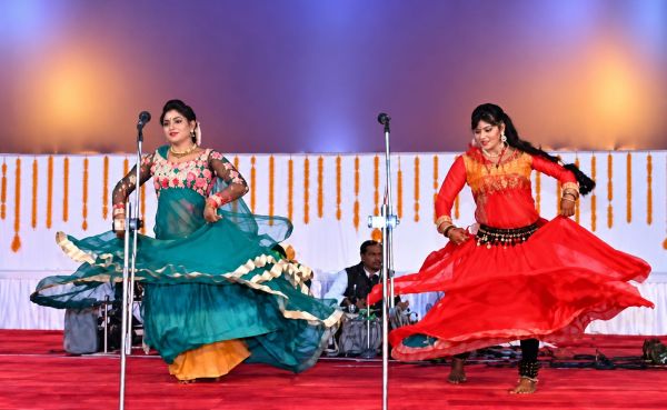 लोकधुनों की मिठास, लोकगाथाओं की कथात्मकता और लोकनृत्यों की थिरकन से गूंजेगा रायपुर, तीन दिनों तक मुक्ताकाशी मंच पर जीवंत होगी छत्तीसगढ़ की समृद्ध सांस्कृतिक विरासत