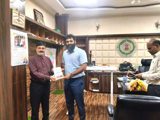 जशपुर के सुशासन, प्रशासनिक बदलाव और विकास यात्रा का दस्तावेज बनी &lsquo;जशपुर : एक परिचय&rsquo; रिपोर्ट, कलेक्टर रोहित व्यास के मार्गदर्शन में तैयार हुआ जिले का मिनी गजेटियर