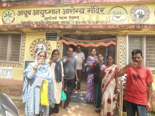 आयुर्वेद दिवस पर जशपुर में पांच दिन चला जनजागरूकता अभियान, काढ़ा वितरण से लेकर स्वास्थ्य शिविर, रैली और संगोष्ठी तक हुए विविध आयोजन