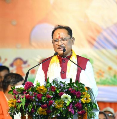 छत्तीसगढ़ के हितों के साथ महानदी विवाद के समाधान की पहल, वैश्विक मंच पर निवेश के अवसरों की प्रस्तुति और बस्तर की प्रतिभाओं को आगे बढ़ाने का संकल्प&mdash;मुख्यमंत्री विष्णु देव साय के दिल्ली और सिंगापुर दौरे पर टिकी नजरें