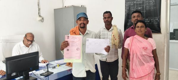 रजिस्ट्री के बाद नामांतरण के लिए नहीं लगाने पड़े चक्कर, ऑटोम्यूटेशन ने किसान चंद्रशेखर का बचाया समय