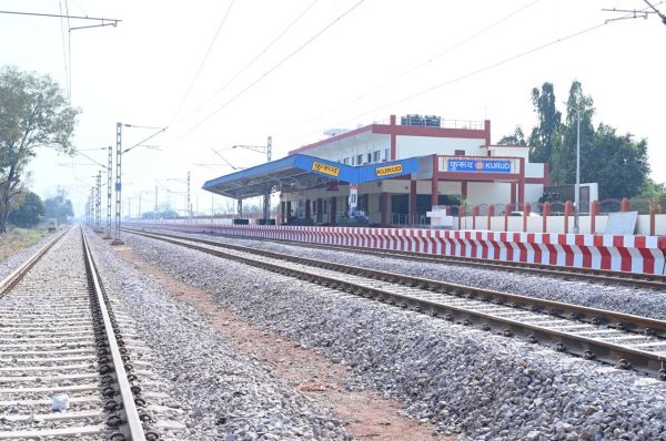 छत्तीसगढ़ के रेल इतिहास में आज जुड़ेगा नया अध्याय, आजादी के बाद पहली बार रावघाट तक दौड़ेगी ट्रेन,मुख्यमंत्री विष्णुदेव साय की उपस्थिति में नई रेल लाइनों का उद्घाटन आज
