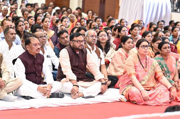 . प्रधानमंत्री मोदी &lsquo;मन की बात&rsquo; से देश के सामान्य नागरिकों के असाधारण कार्यों को दे रहे राष्ट्रीय पहचान, मुख्यमंत्री विष्णु देव साय बोले&mdash;छत्तीसगढ़ की संस्कृति, परंपराओं और नवाचारों का उल्लेख प्रदेश के लिए गौरव