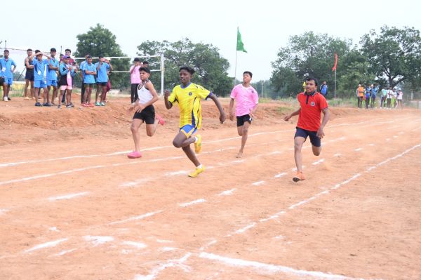 राज्य स्तरीय खेलकूद प्रतियोगिता के दूसरे दिन कांकेर के खिलाड़ियों का जलवा, बास्केटबॉल, फुटबॉल और खो-खो में हासिल किया पहला स्थान, रायगढ़ ने टेबल टेनिस में दिखाया दम